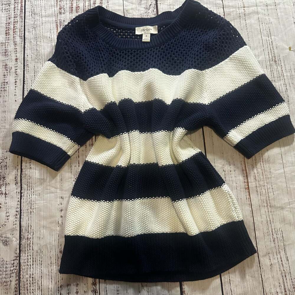 ON 34TH Navy and White Stripe Knit top-M